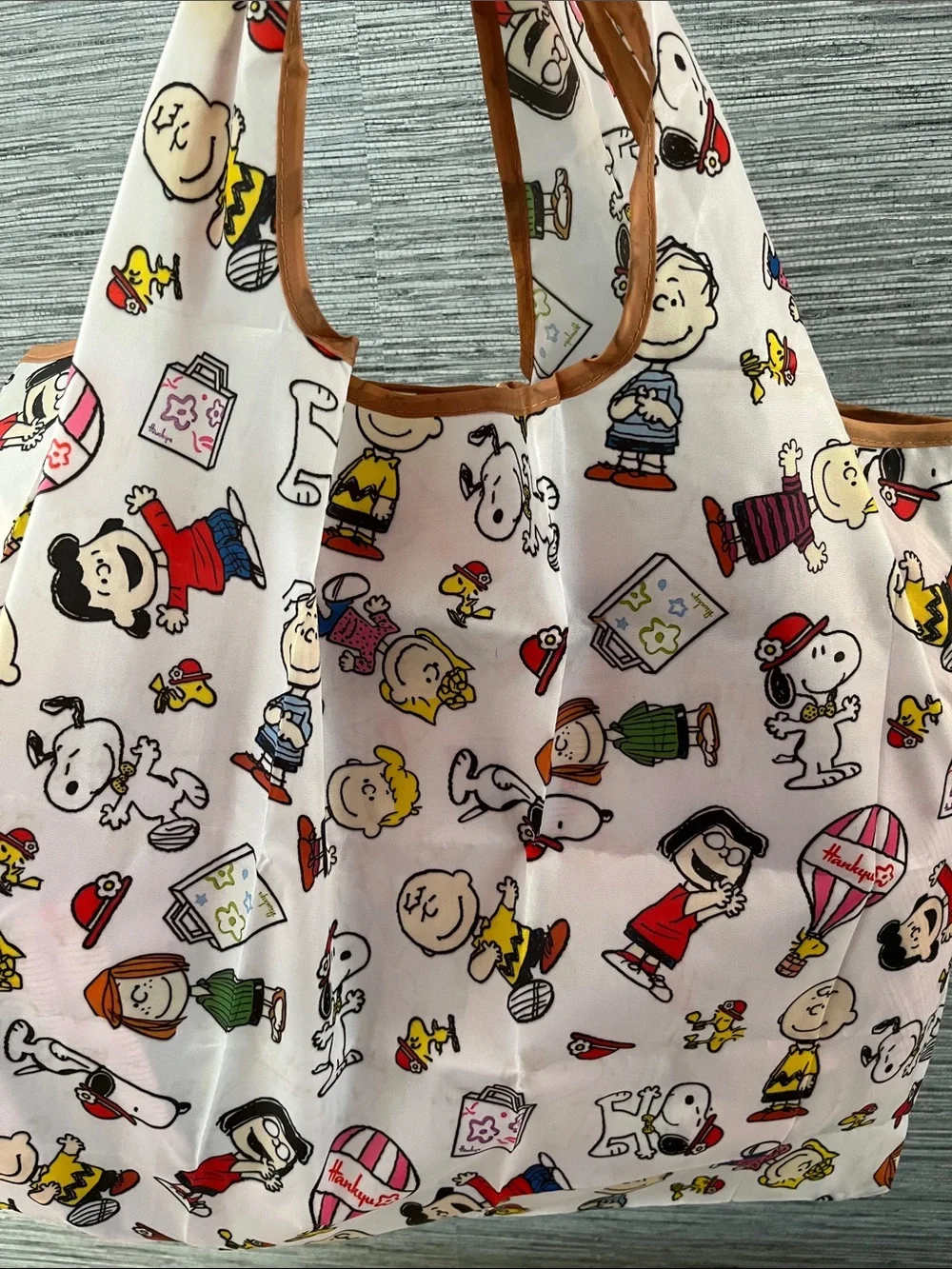 NEW Peanuts Character Foldable bag in White with Multicolor Print